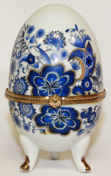 Шкатулка керамическая в форме яйца, Китай (сост. на фото)